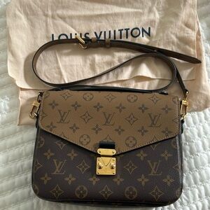 Louis Vuitton Pochette Mtis